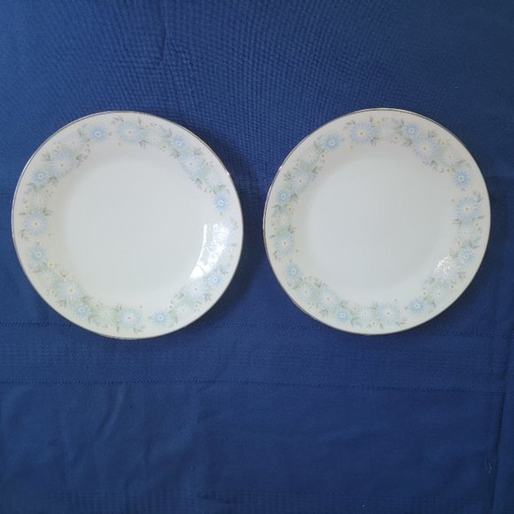 Noritake Blue Charm #6978 Set of Two 8 1/4" Salad/Dessert Plates - Picture 6 of 6